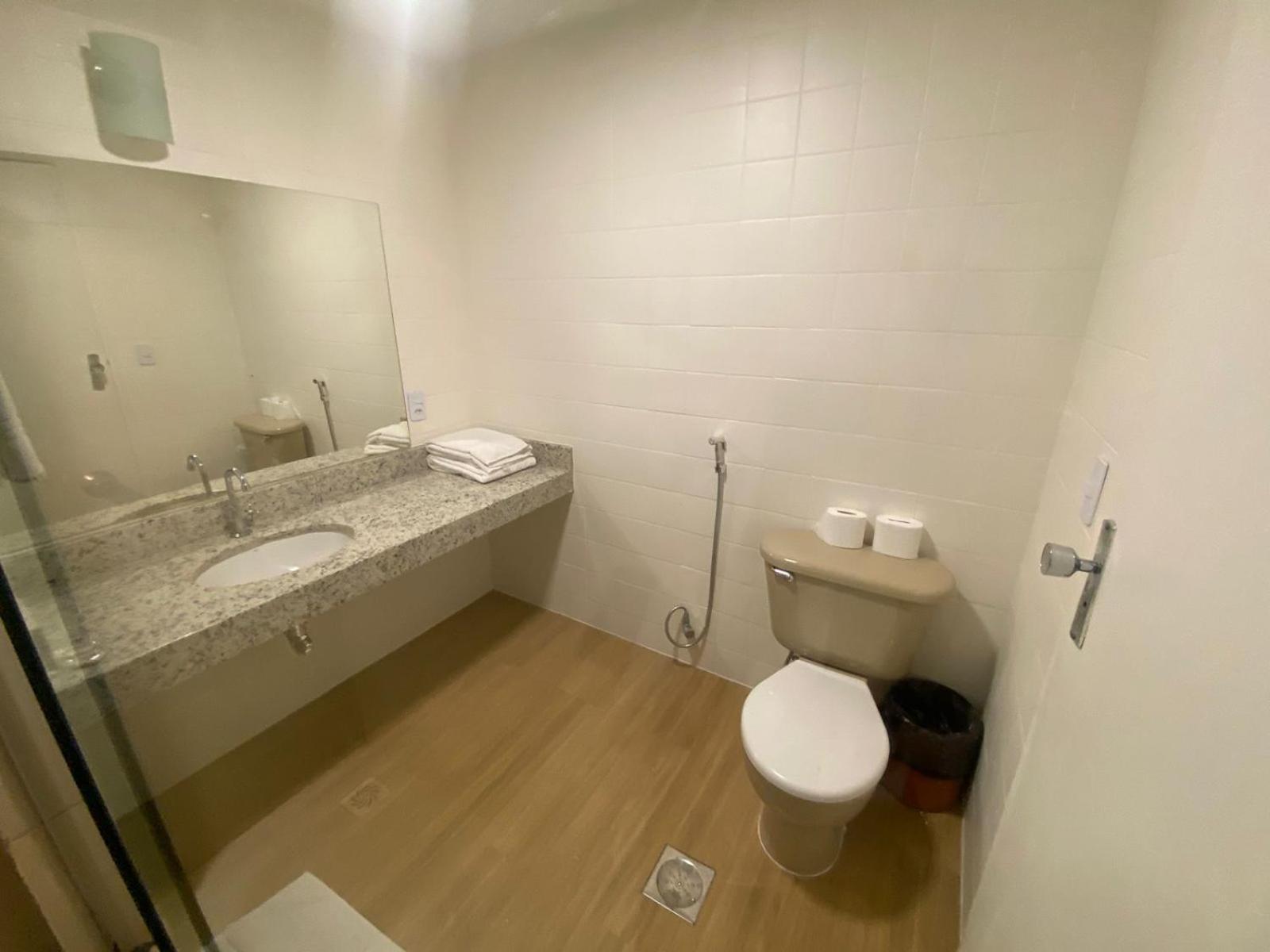 Garvey Park Hotel 3*